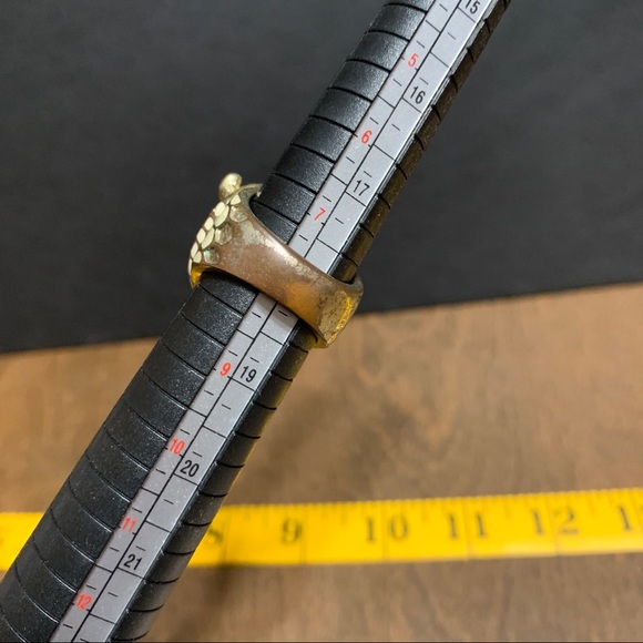 Metal owl fashion ring gold tone cream - Picture 4 of 7